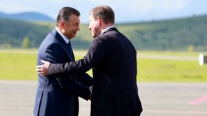 Премьер-министр Таджикистана Кохир Расулзода прибыл в Горно-Алтайск с официальным визитом