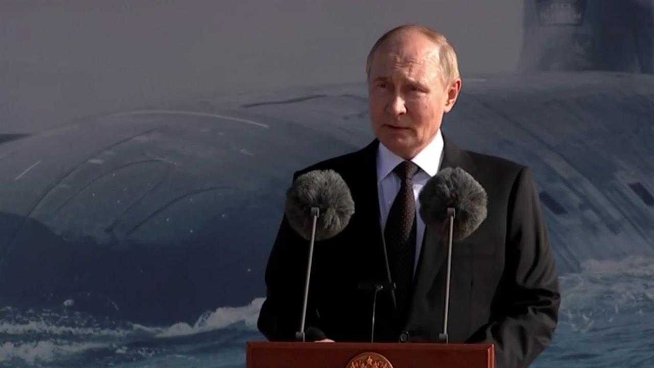 Путин: ракетоносец "Князь Пожарский" - основа морских стратегических ядерных сил РФ