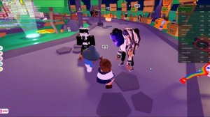 КИРИЕШКА В ПОИСКАХ РОБУКСОВ И ПАПЫ || PLS DONATE