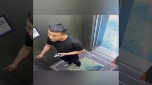 Призрак в лифте сзади