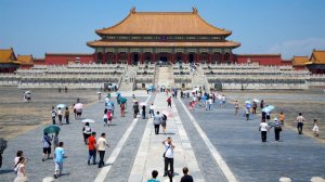 Китай. Пекин. Прогулка по главной площади .