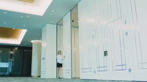 Раздвижная стена PARTHOS от компании ФОЛДИН в гостинице
