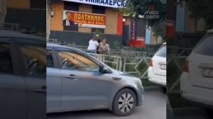 В Самаре уличная торговка устроила скандал