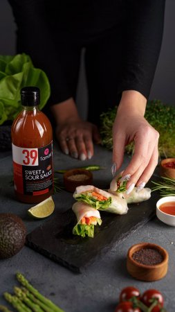 Спринг-роллы с креветками и овощами
