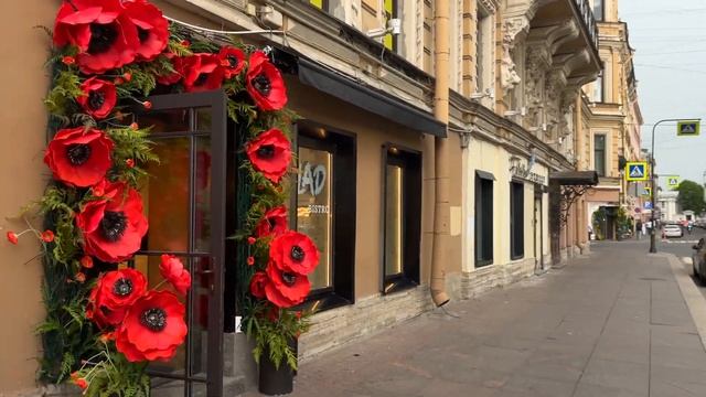 Прогулка по ул. Караванная в Санкт-Петербурге смотреть онлайн