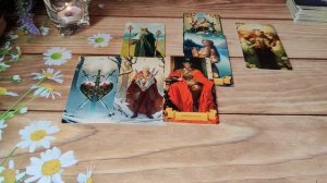 Что Он думает о Тебе🥰 Таро расклад