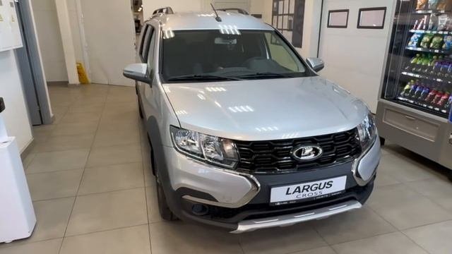 Lada (ВАЗ) Largus Cross 1.6 MT Enjoy (106 л.с.) серебряный