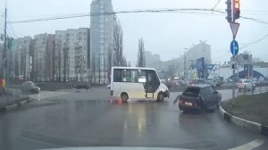 Аварии и ДТП на дороге ВОДЯТЛЫ и ЛЕТУНЫ