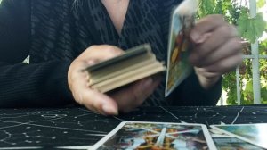 Кто вас любит? Расклад Таро