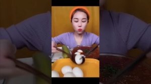 АСМР/Поедание яиц на камеру/Лапша/Овощи/ASMR/Мукбанг
