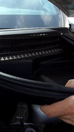 Это должно стоять на каждой Lada Vesta NG с завода! Установка сетки воздухозаборника отопителя