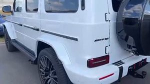 Mercedes Benz G63 2025