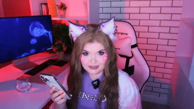 ИЩУ ПАРНЯ НА 14 ФЕВРАЛЯ | ПЕРЕПИСКА С ХАЛЯВЩИКАМИ смотреть онлайн