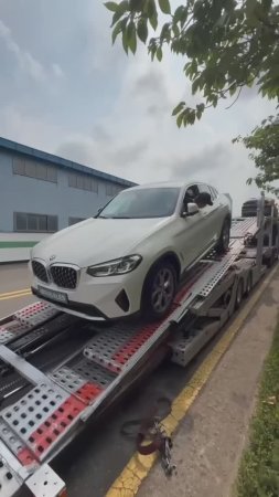 ПОГРУЗКА BMW X4 20i Xdrive