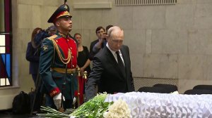 Владимир Путин простился с председателем Верховного суда Ириной Подносовой