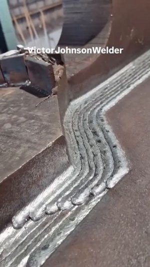 Полуавтоматичская сварка