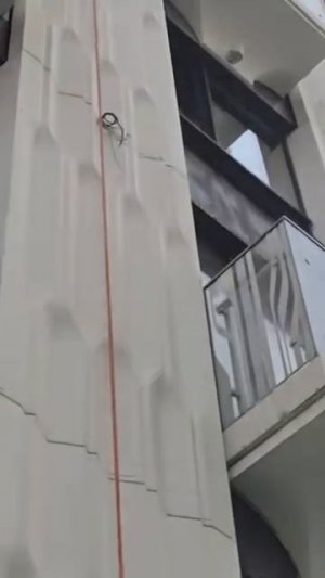 🧗 МОНТАЖ АРХИТЕКТУРНОЙ ПОДСВЕТКИ ЗДАНИЙ АЛЬПИНИСТАМИ - МСК ПРОМТЕХАЛЬП В МОСКВЕ И МО🛠🏨