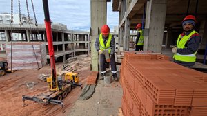 Продолжается строительство школы в 26-м микрорайоне Братска