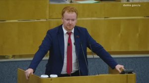 Депутат Д. Парфенов КПРФ против закона, разрешающего нейросетям штрафовать человека 24 июля 2025