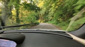 BMW 650i E63 - ездовые вверх по серпантину. Она прекрасна