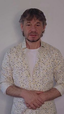 Программисты, выход - там.
