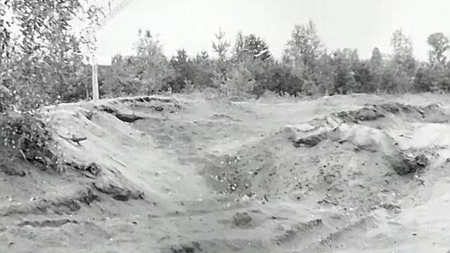 1983 год. Тюменский район.  Раскопки на озере Андреевском