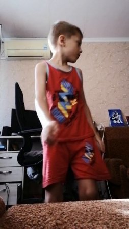 танцую