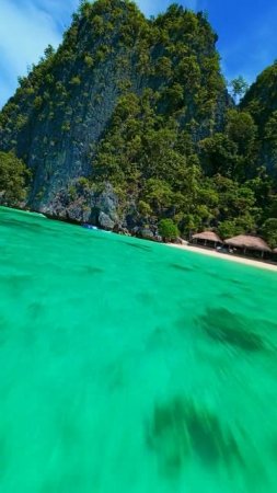 Do you hear the sound? 🏝️