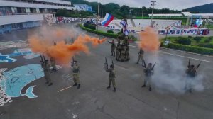 С днём ВМФ «Океан» поздравили бойцы 155 гвардейской бригады морской пехоты.