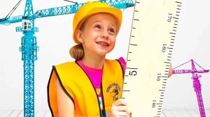 Настя и Мэгги рассказывают Наоми о профессиях