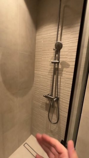 Уместили в маленький сан узел все что хотели.