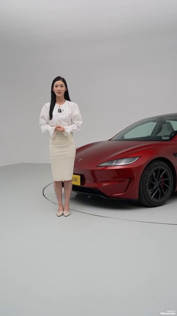 Tesla Model 3 - Открытие и закрытие переднего багажника