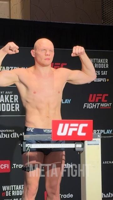 Гуськов и Алмабаев сделали вес перед поединками на UFC on ABC 9 в Абу-Даби