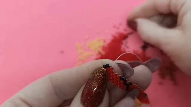 RED Кирпичное плетение Часть 1 из 6 от Светланы Литвиновой смотреть онлайн