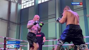 Легендарный боец Джефф Монсон провёл свой прощальный бой в Евпатории