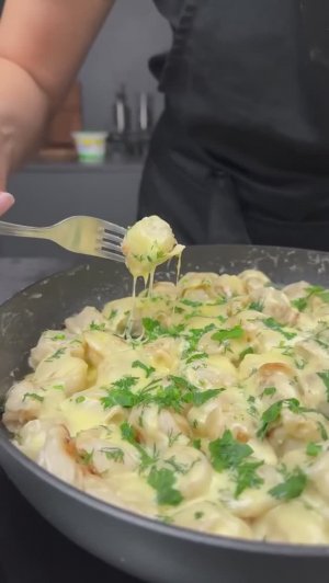 Как вкусно пожарить пельмени на сковороде? Подписывайтесь на канал! Новые видео рецепты КАЖДЫЙ ДЕНЬ!