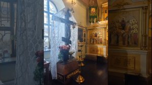 Фрагмент богослужения. Милость мира и Достойно есть.