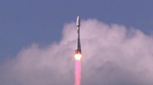 С космодрома Восточный утром стартовала ракета-носитель "Союз 2.1-б"