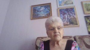 Ой, смех один, у Гришани походка от бедра...