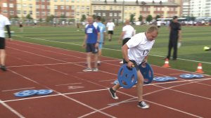 Ярославские полицейские бегали и прыгали