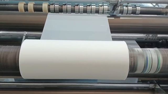 Продольная резка рулонов пленки