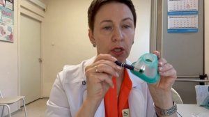 Про маску с клапаном выдоха и изогнутым переходником