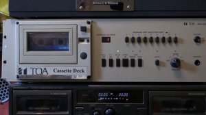 Кассетная дека CASSETTE DECK TOA-821