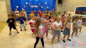 Утренняя музыкальная зарядка для дошколят  Funny Ant Malahovka