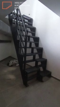 Эргономичная, компактная и прочная лестница Гусеничный шаг