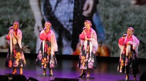 Квартет "Девчата" "Губы окаянные" автор слов и музыки Юлий Ким