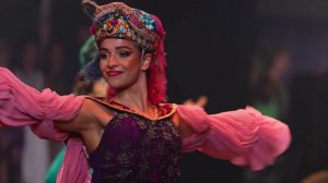 Сенсация Чеховского фестиваля: на сцене Большого театра спектакль "Тысяча и одна ночь"