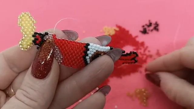 RED Кирпичное плетение Часть 2 из 6 от Светланы Литвиновой смотреть онлайн