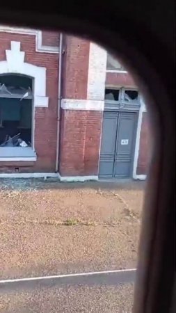 В Ростовской области после атаки дронов на станции Песчанокопская пассажиры застряли на жаре.