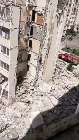 ⚡️Взрыв газа прогремел в жилом доме в Саратове, — МЧС РФ.

Обрушение произошло с 10-го по 1-й этажи